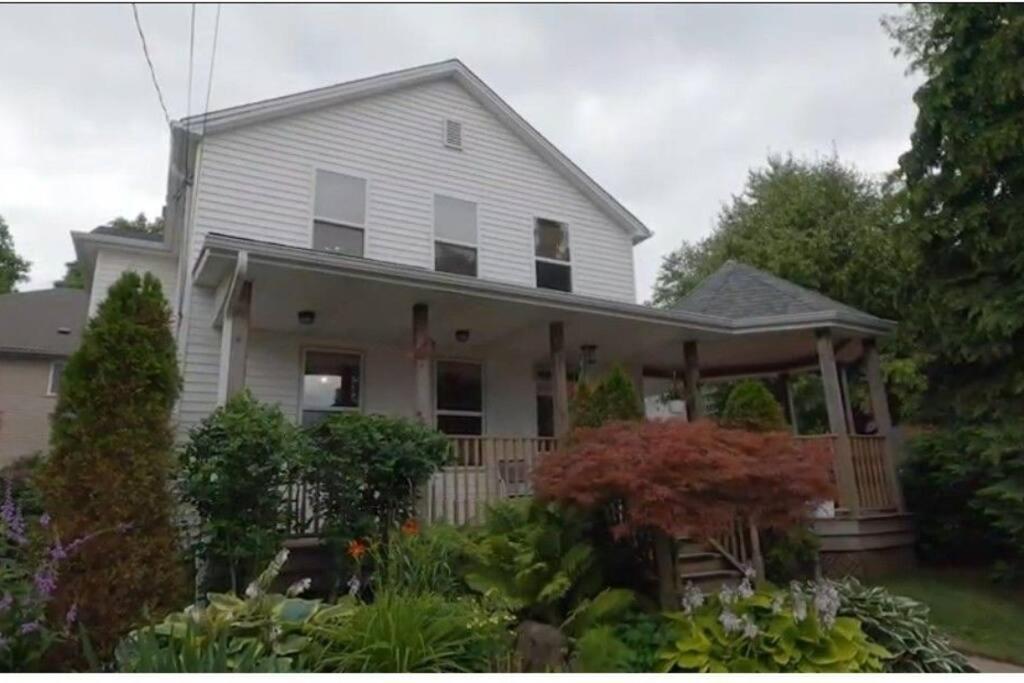 Garden 2 Storey House 나이아가라 폭포 외부 사진